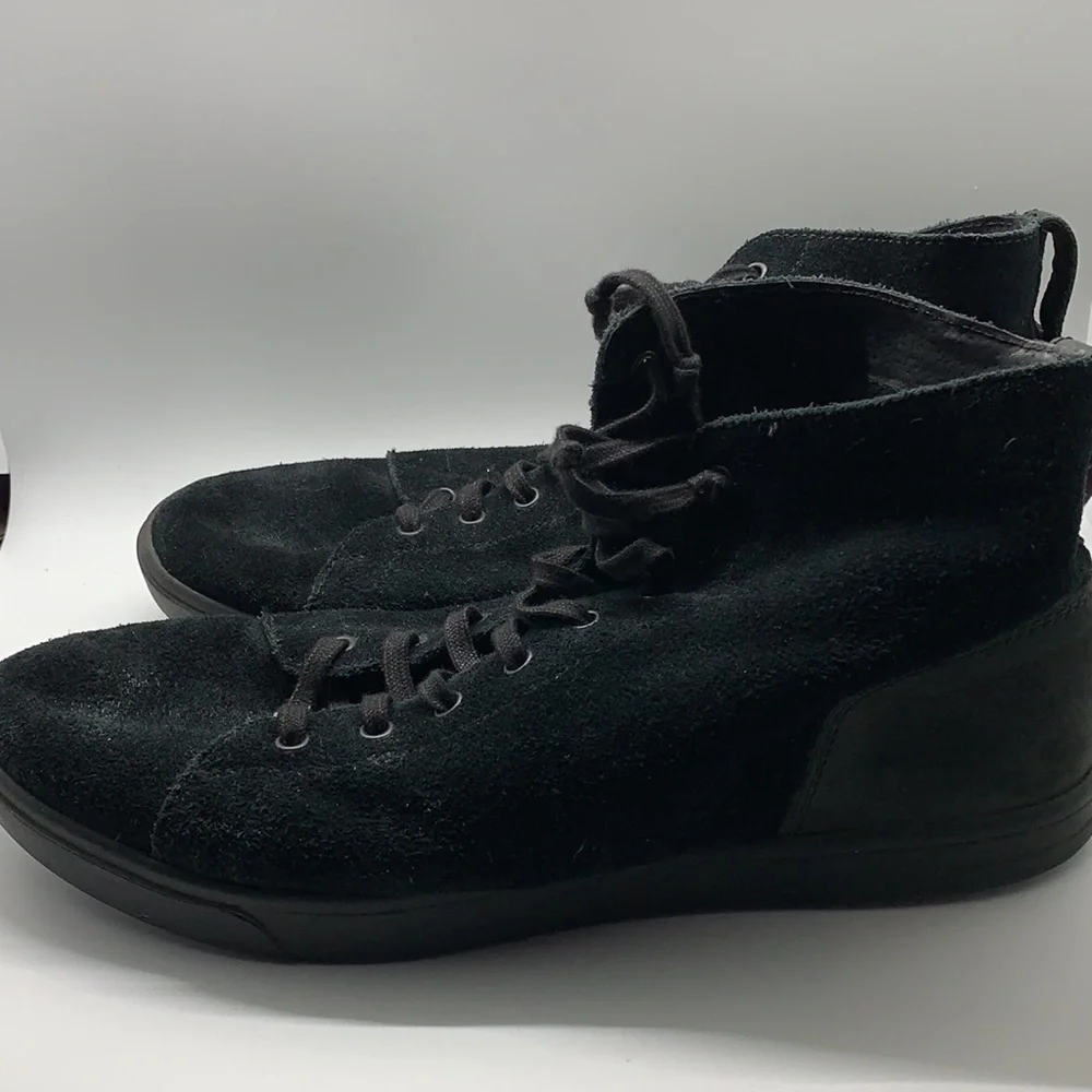 Ugg suede high top sneakers size 11